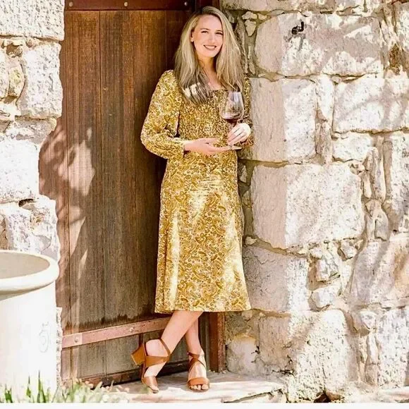 knee length dresses for ladies Nora Floral Navy Leiria Midi Dress